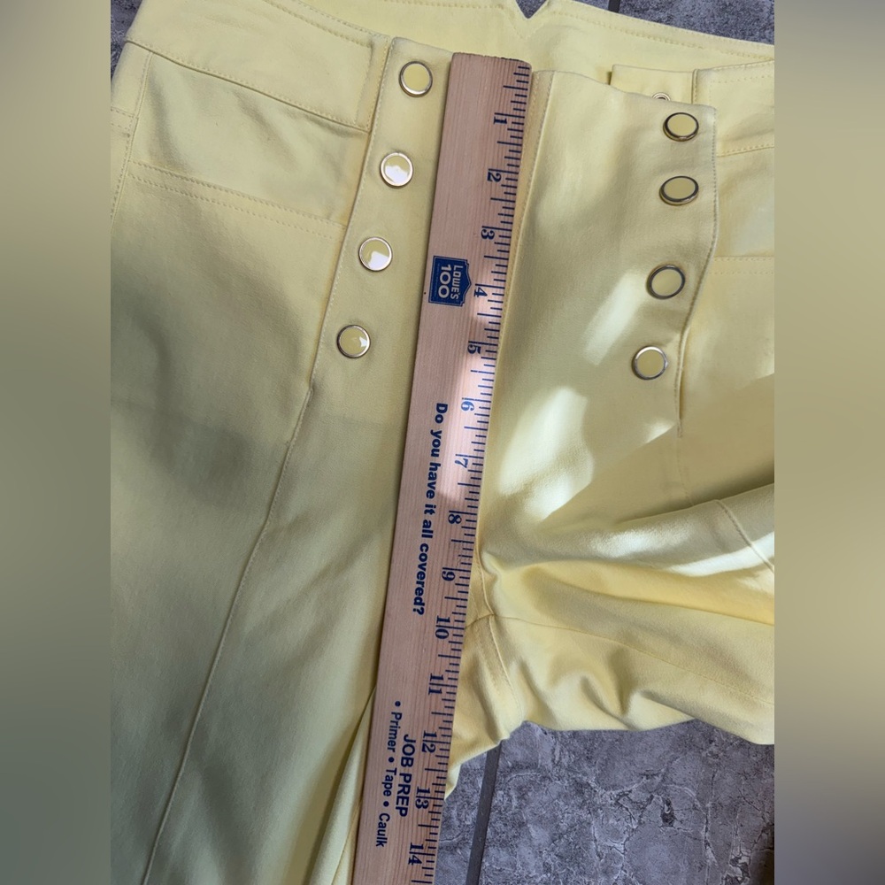 J McLaughlin Hasting Pants Yellow High-Waisted
Sz 2 - Picture 7 of 9
